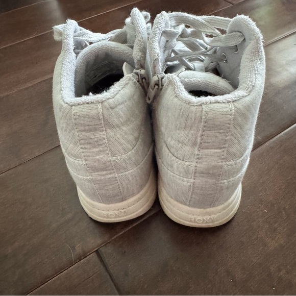 Roxy Light Gray High-Top Sneakers - Picture 3 of 9